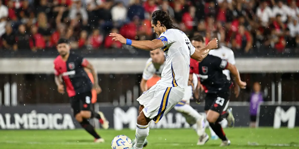 El ex dirigente no se guardó nada y le pegó al uruguayo.