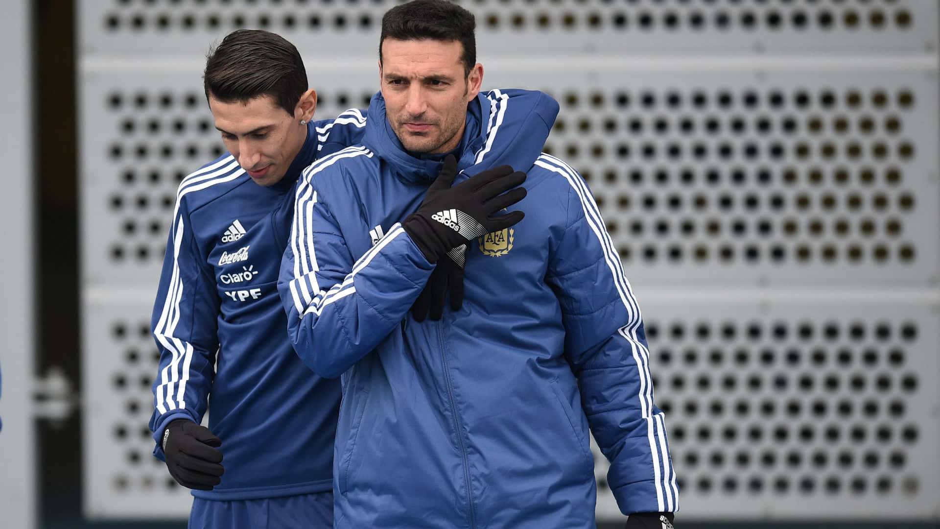 El ex futbolista le comentó al Fideo que iba a ser su noche.