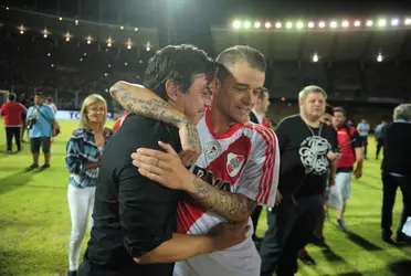 El ex jugador de River Plate opinó sobre el momento que atraviesa el enganche colombiano.