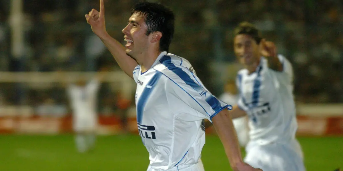 El ex jugador de Vélez pintaba para crack y debió retirarse por problemas cardíacos.