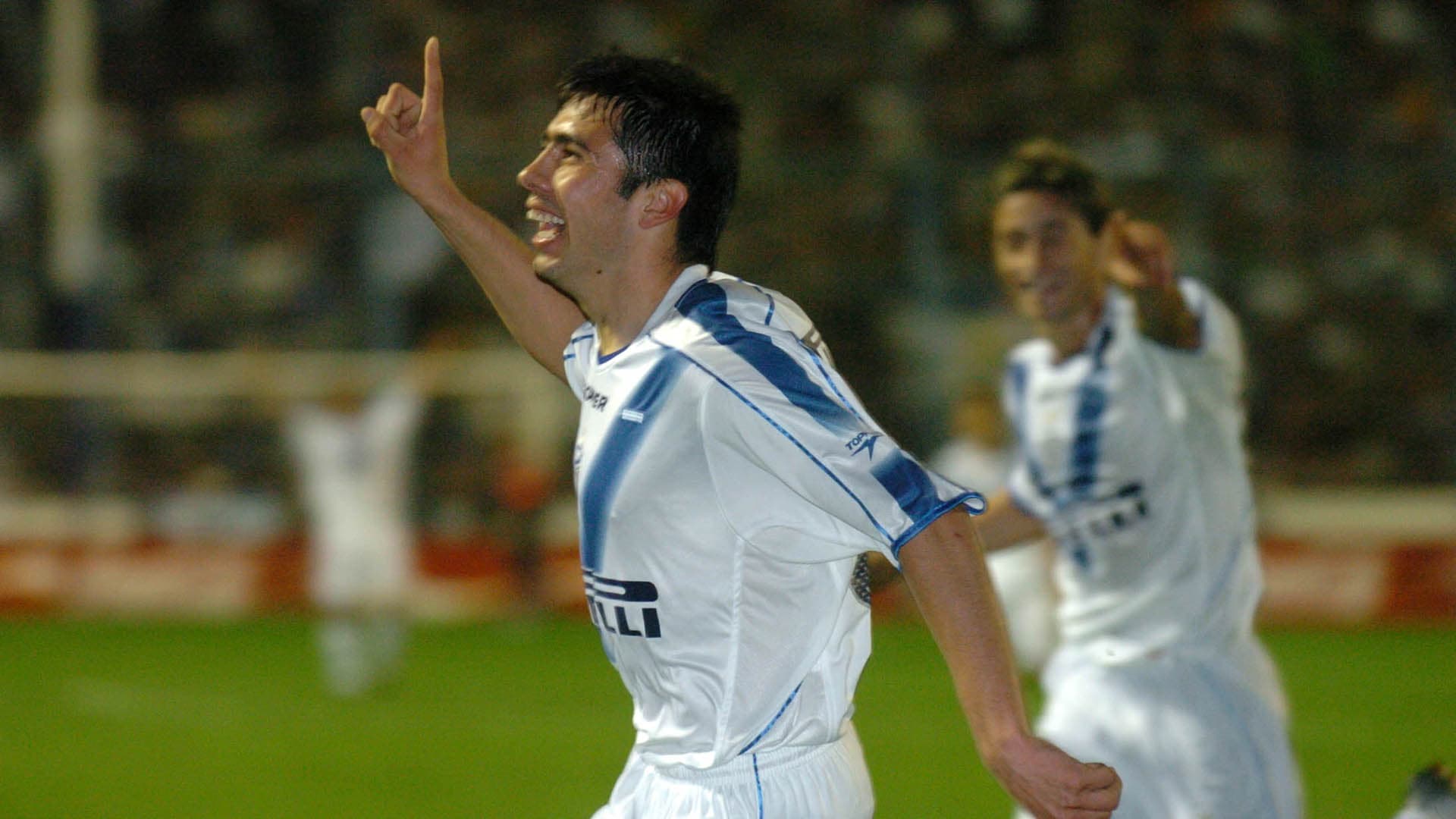 El ex jugador de Vélez pintaba para crack y debió retirarse por problemas cardíacos.