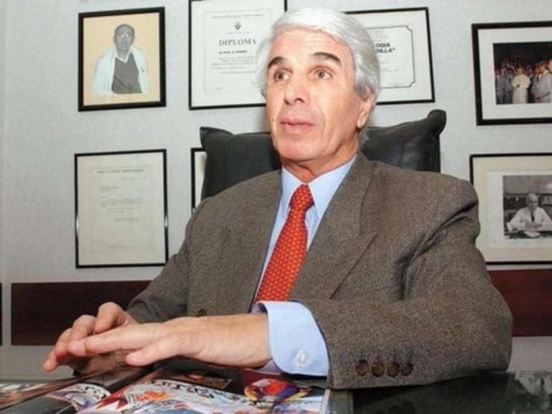 El ex jugador del Pincha falleció a los 82 años.