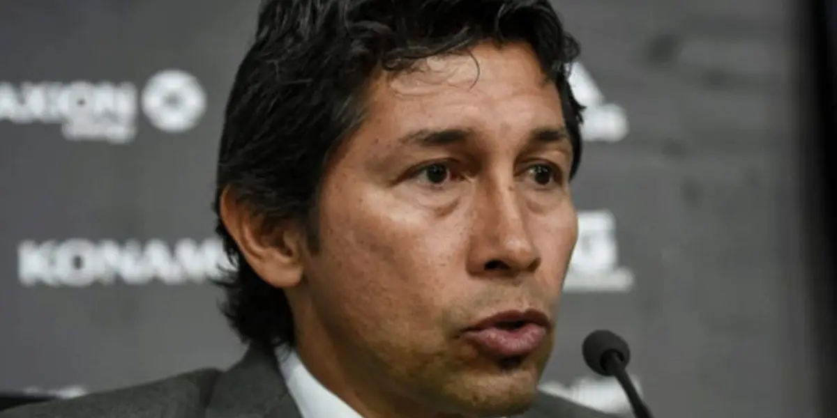 El exdefensor aseguró que Román no es parte del Consejo de Fútbol de Boca, cuestión que despertó una gran polémica. 