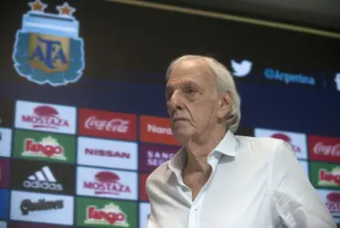 El exentrenador de la Selección nacional manifestó su enojo por la polémica decisión de las autoridades sanitarias brasileñas.