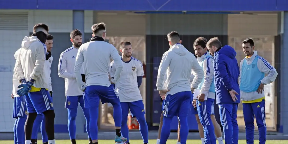 El exfutbolista arrancó de forma interina tras la salida de Battaglia.