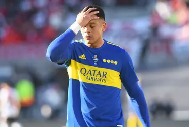 El exfutbolista del Xeneize criticó al zaguero por su infantil expulsión en el partido.