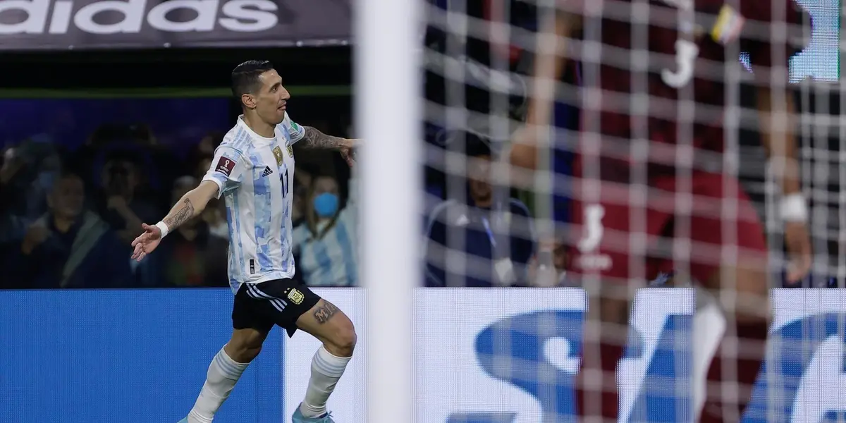 El Fideo ingresó en el segundo tiempo y marcó el 2 a 0 con un gol para el recuerdo. 