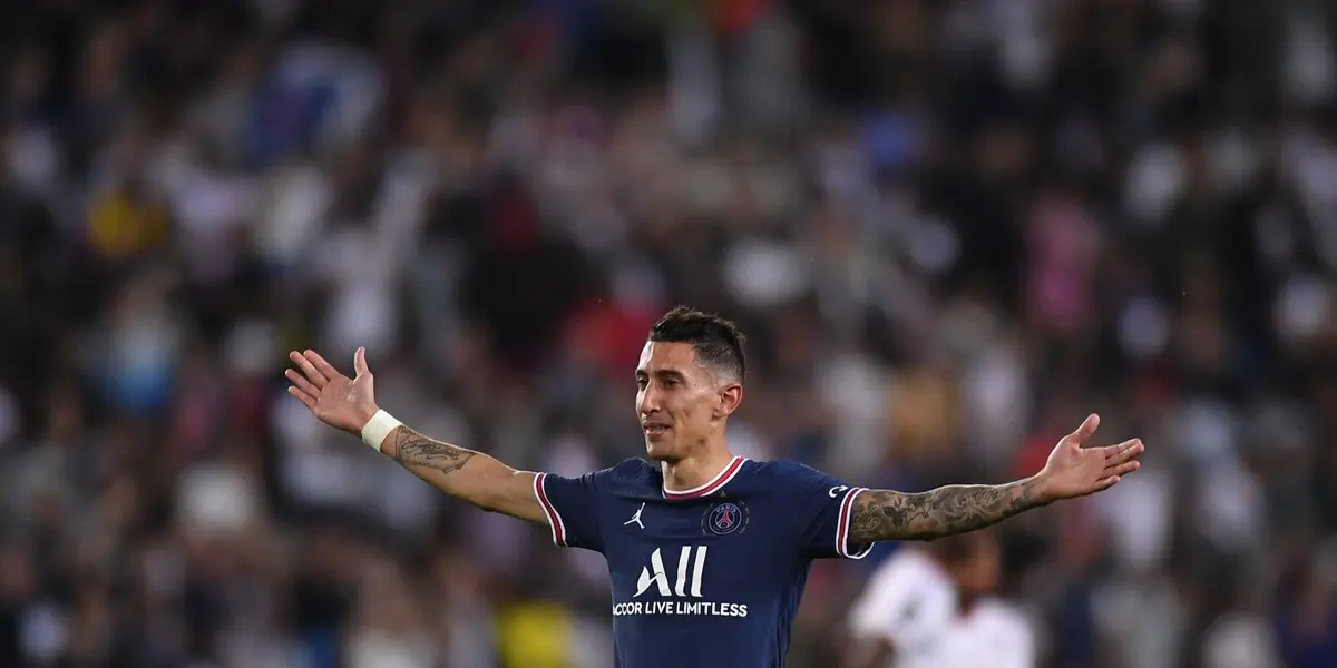 El Fideo jugó su último partido en el campeón francés, con triunfo 5 a 0 ante Metz. Además, hubo triplete de Mbappé, que seguirá en el club hasta 2025. El restante fue de Neymar.