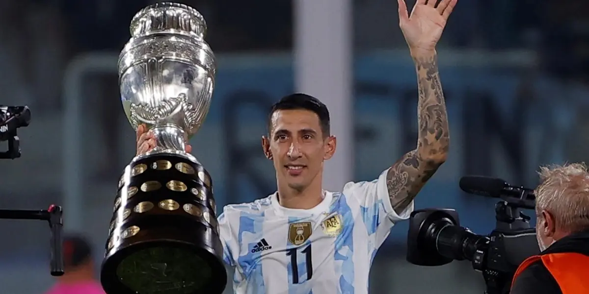 El Fideo jugó un gran partido en Córdoba y cuando fue sustituido acompañó el cántico de la gente: "Volveremos, volveremos, volveremos otra vez, volveremo´ a ser campeones, como en el '86...".