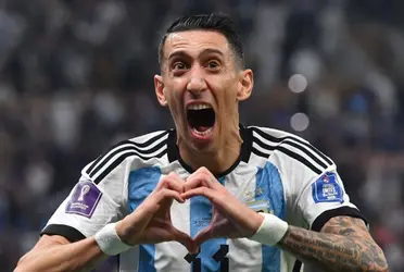 El ‘Fideo’ no fue desde el arranque en el partido contra Ecuador y la hinchada lo pidió.