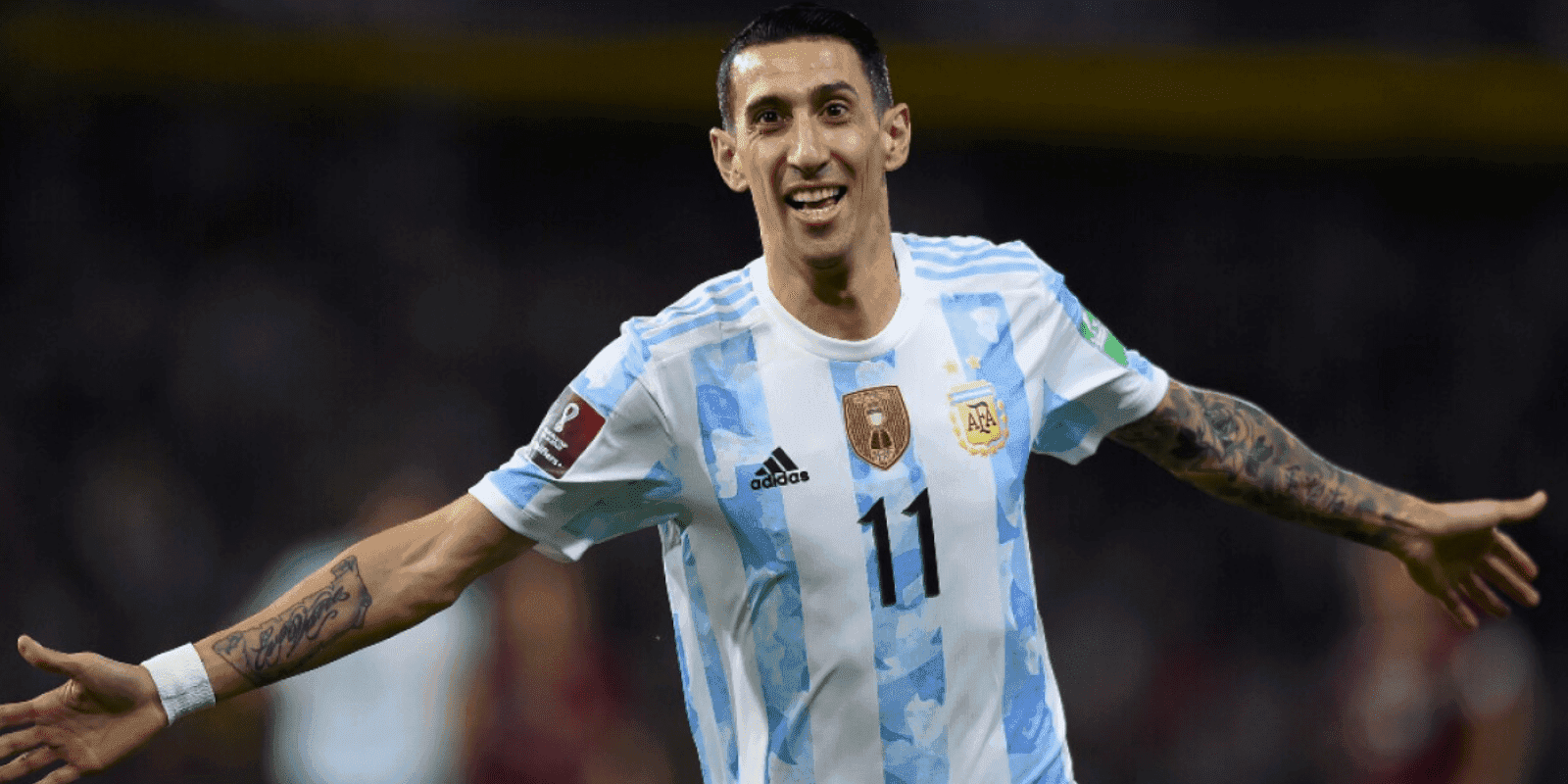 El Fideo reveló la preferencia que tenía dentro del campo de juego, al final, brilló como ofensivo en Europa
