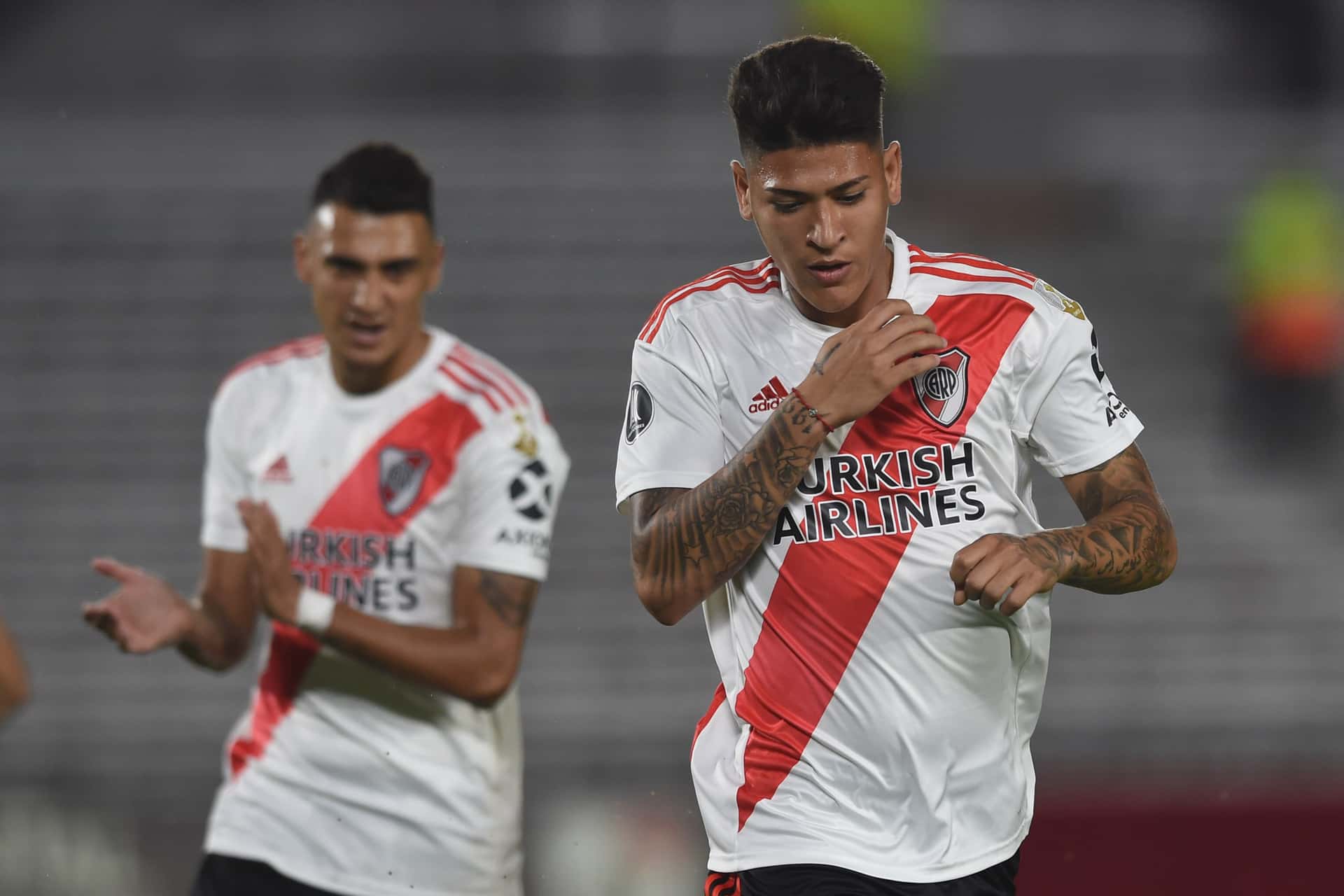 El futbolista colombiano es seguido de cerca por varios clubes del exterior.