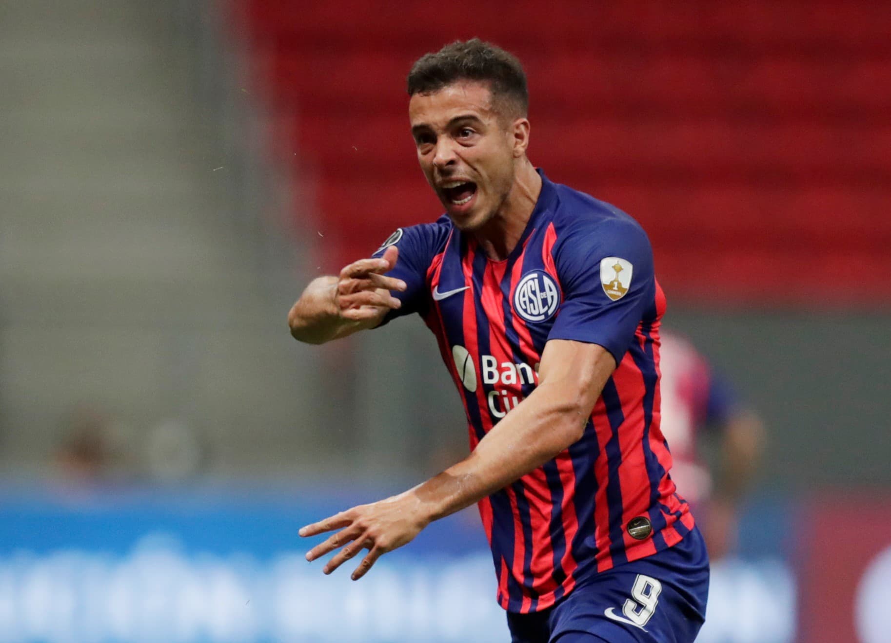 El futbolista de San Lorenzo sonó como posible refuerzo del Xeneize.