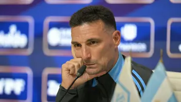 El futbolista que no está para nada cómodo en el encuentro.