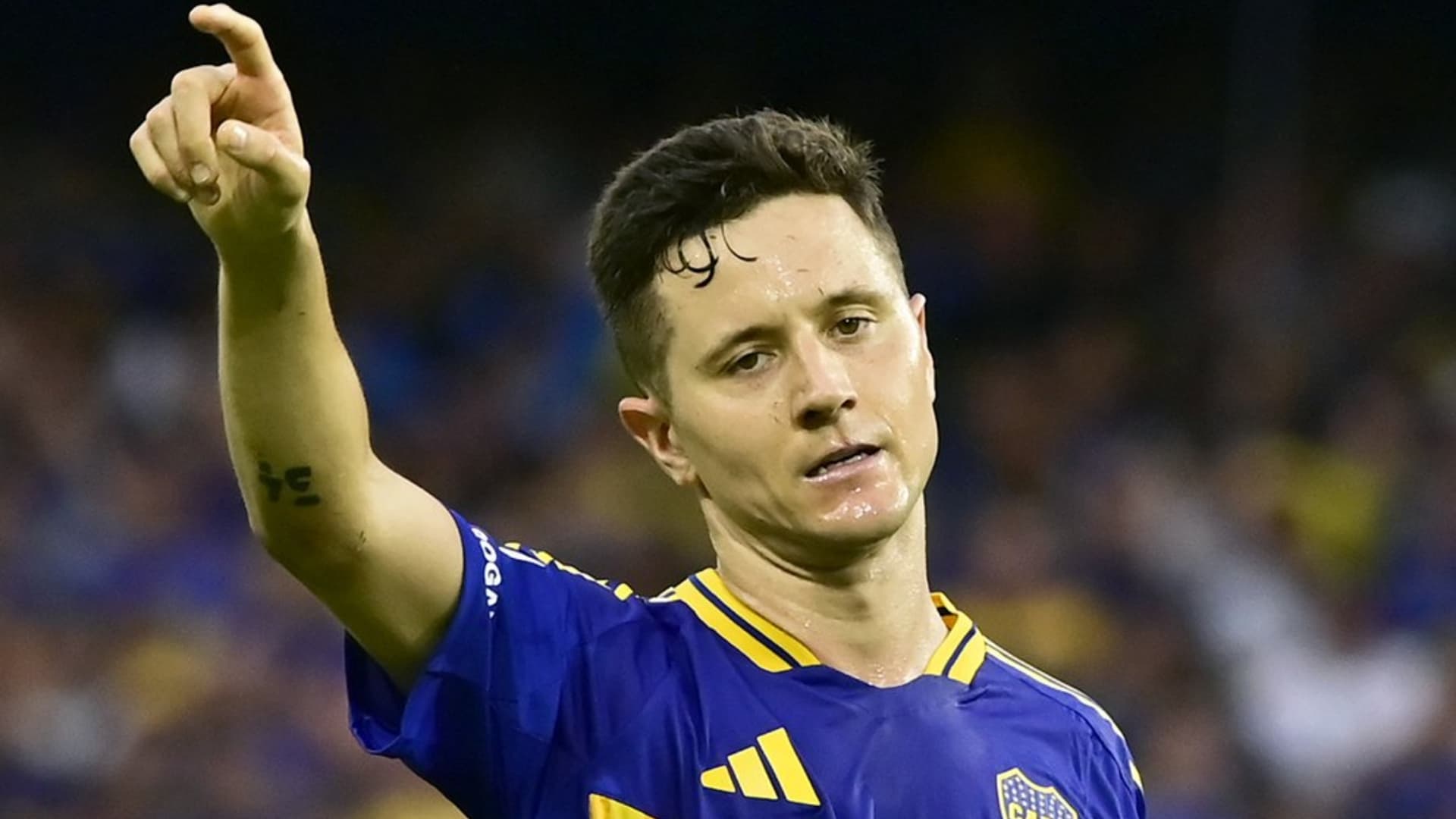 El futbolista que no terminó bien físicamente tras el debut en La Bombonera.