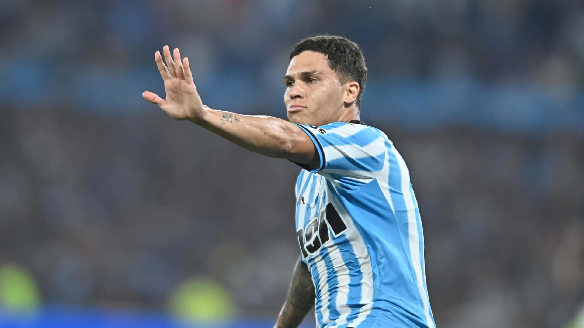 El futbolista que podría seguir su carrera en el fútbol de Brasil.