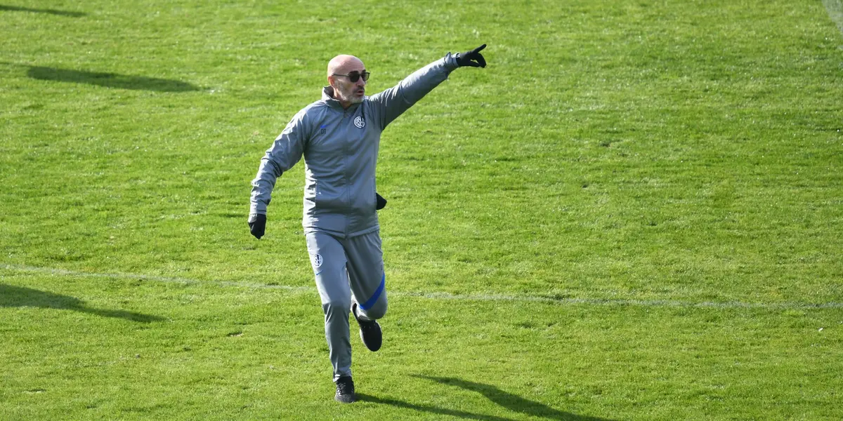 El futbolista seguiría su carrera en otro club del fútbol argentino.
