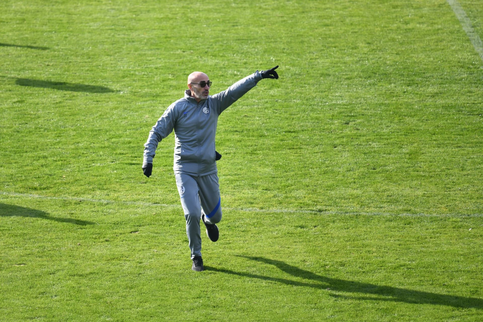 El futbolista seguiría su carrera en otro club del fútbol argentino.