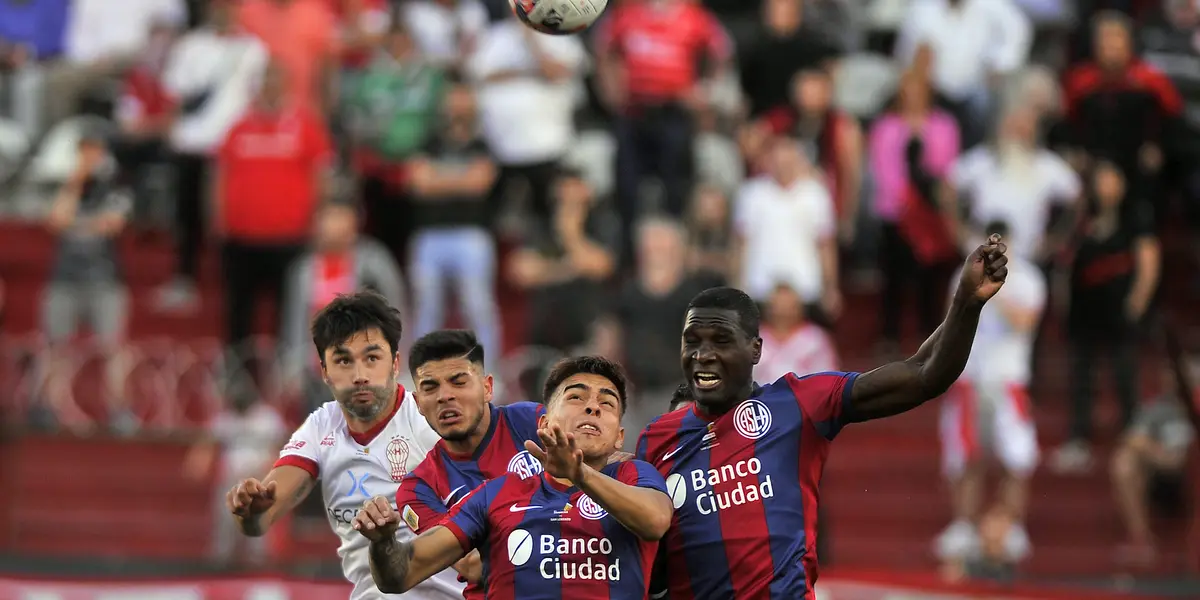 El Globo se impuso por 2-1 ante el Ciclón por la fecha 18 de la Liga Profesional de Fútbol.