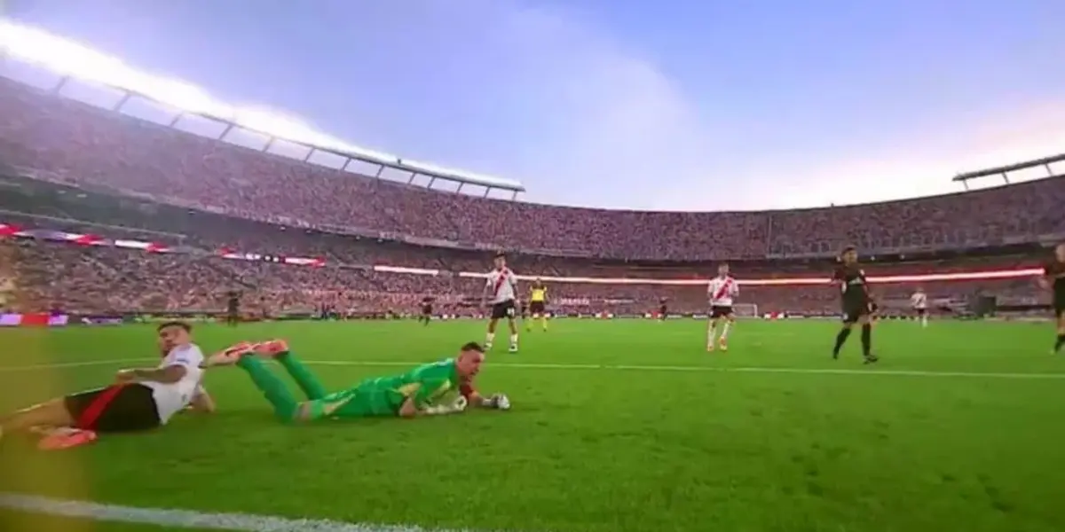 El gol de Estudiantes ante River (Tyc Sports)
