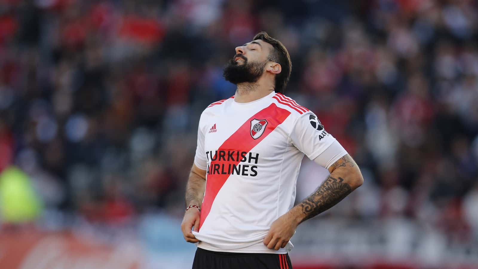 El goleador atraviesa un presente irregular en el equipo de los Países Bajos.