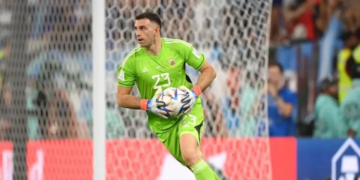 El héroe de la final del mundo ante Francia sigue dando que hablar, y mientras algunos lo critican, otros les demuestran su cariño.