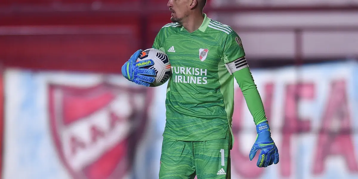 El histórico arquero de River Plate había apuntado contra el actual titular del Millonario. Incluso la pareja de Armani salió a defenderlo.