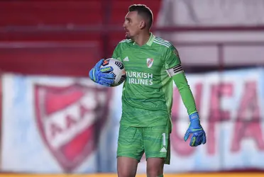 El histórico arquero de River Plate había apuntado contra el actual titular del Millonario. Incluso la pareja de Armani salió a defenderlo.