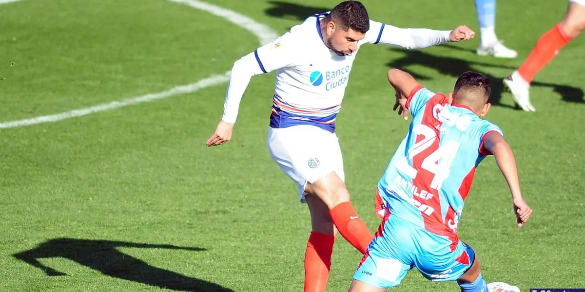 El ídolo del Ciclón fue titular ante Arsenal de Sarandí.