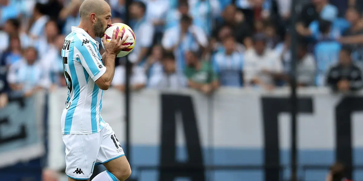 El ídolo jugó su último partido en la Academia en lo que fue victoria 2 a 1 ante Godoy Cruz.