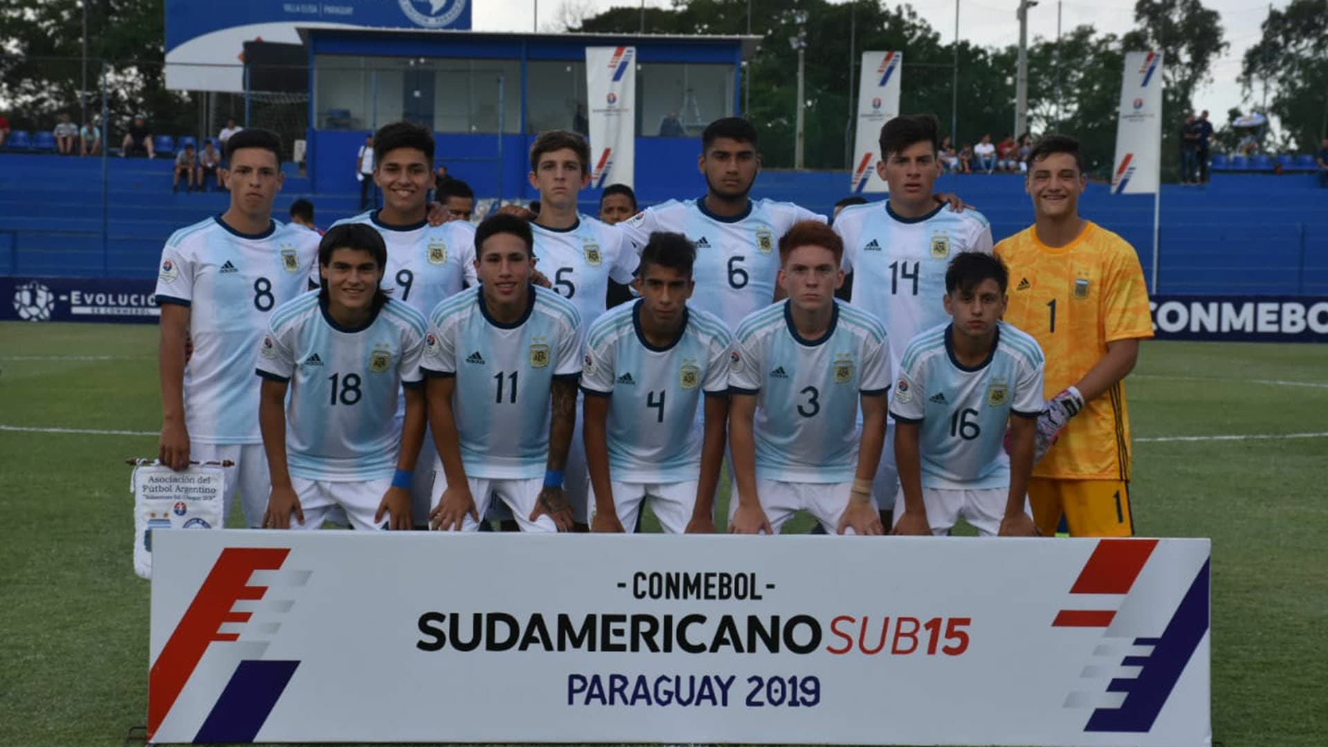 El joven futbolista seguirá en un gran equipo de Italia.