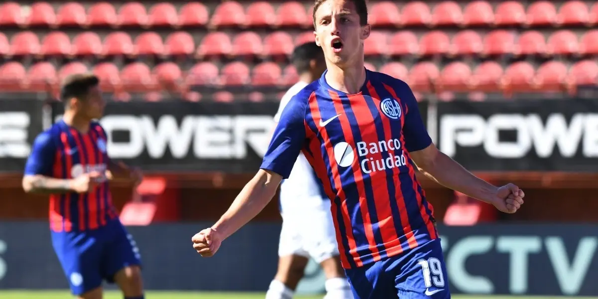 El joven jugador de Club Atlético San Lorenzo de Almagro, Agustín Hausch, rechazó la oferta de Manchester City F.C., y reveló los motivos para hacer esto.