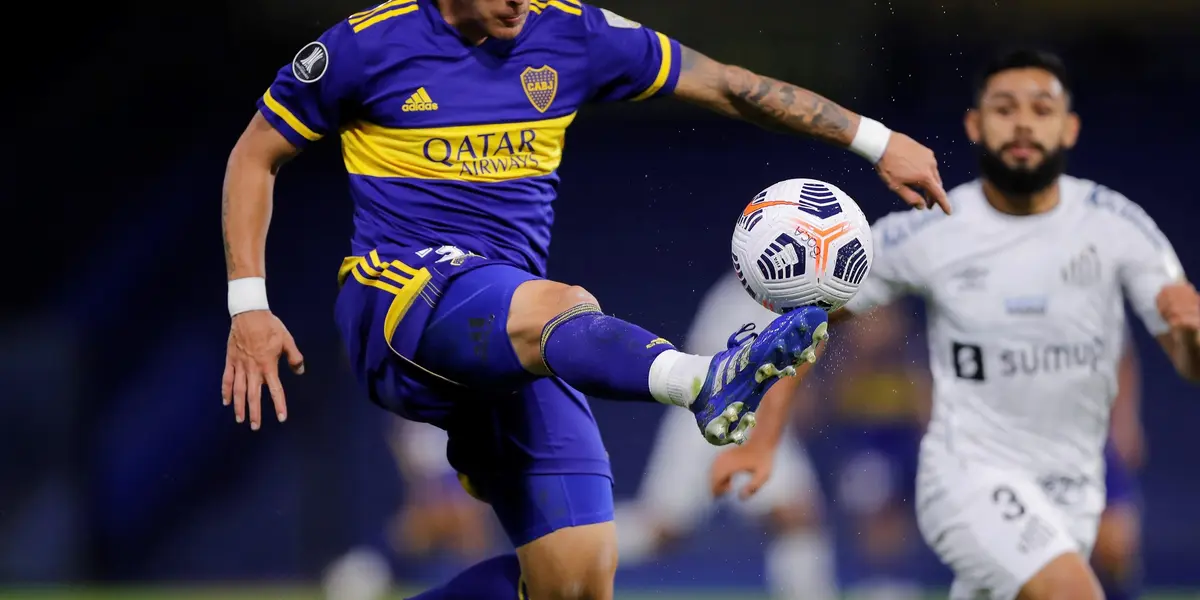 El jugador de Boca Juniors utilizó sus redes sociales para criticar una noticia que lo daba por fallecido.