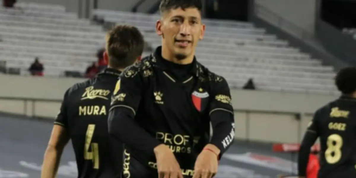 El jugador de Colón, de los más pedidos en este mercado de pases, pero la paciencia de Boca se acabó