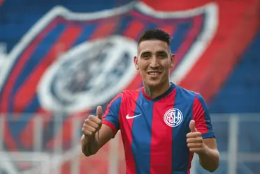 El jugador negó la versión de un reclamo a San Lorenzo, por una deuda que el club tiene con él. “Es información falsa”, aseguró el 10 azulgrana.