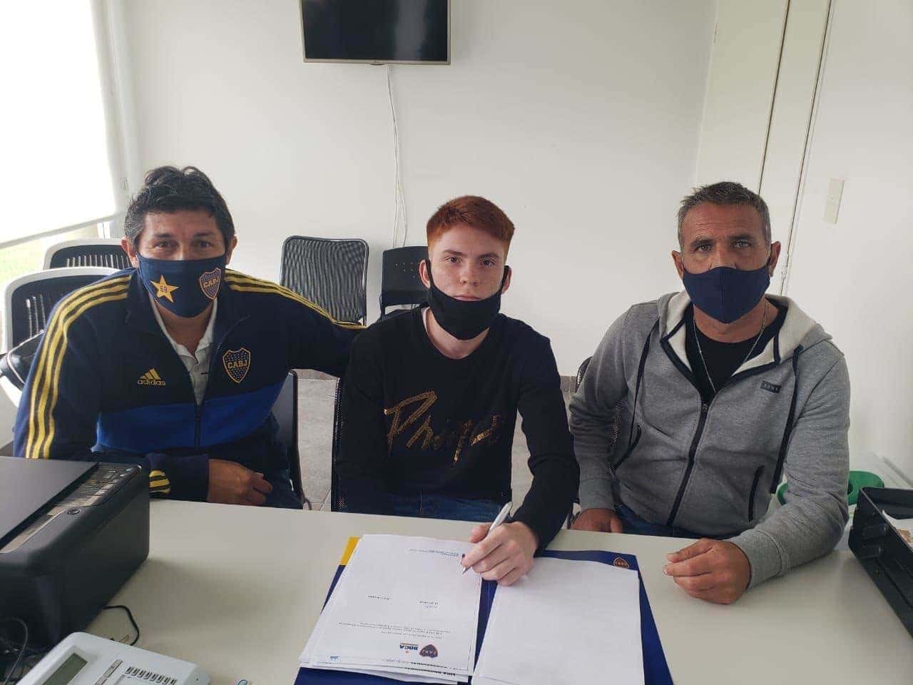 El juvenil se entrenará con el plantel profesional del Xeneize de cara a la próxima temporada.