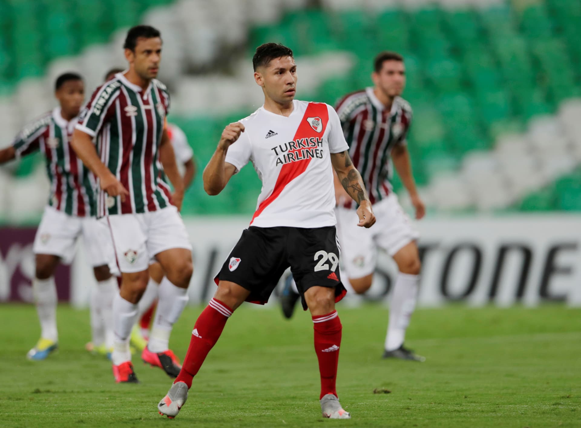 El lateral derecho convirtió de penal el 1-0 ante Fluminense por Copa Libertadores.