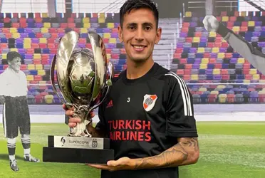 El lateral izquierdo abandonaría River Plate luego de dos años y medio en el club.
