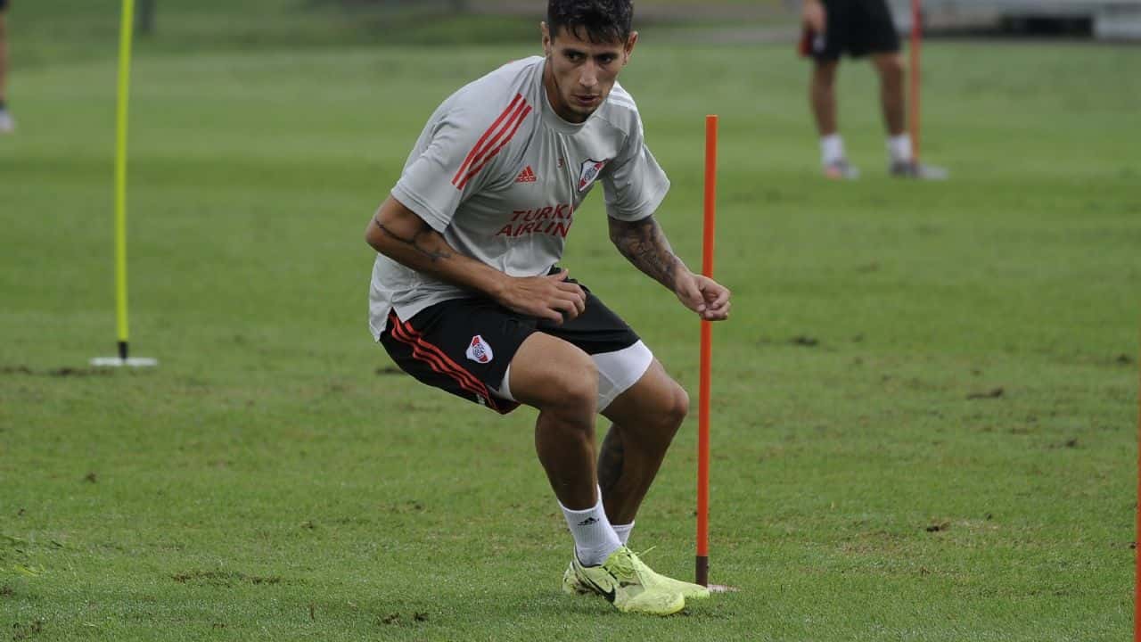 El lateral izquierdo es buscado por varios equipos del Viejo Continente.