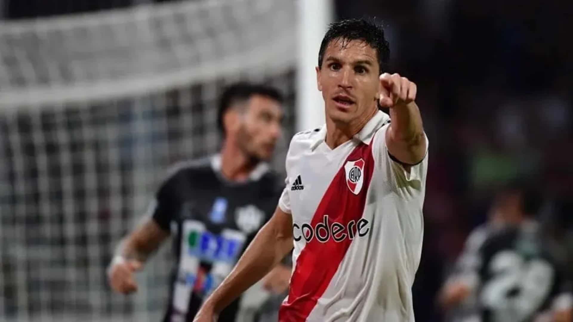 El mediocampista del Millonario viene siendo bastante resistido por la hinchada.