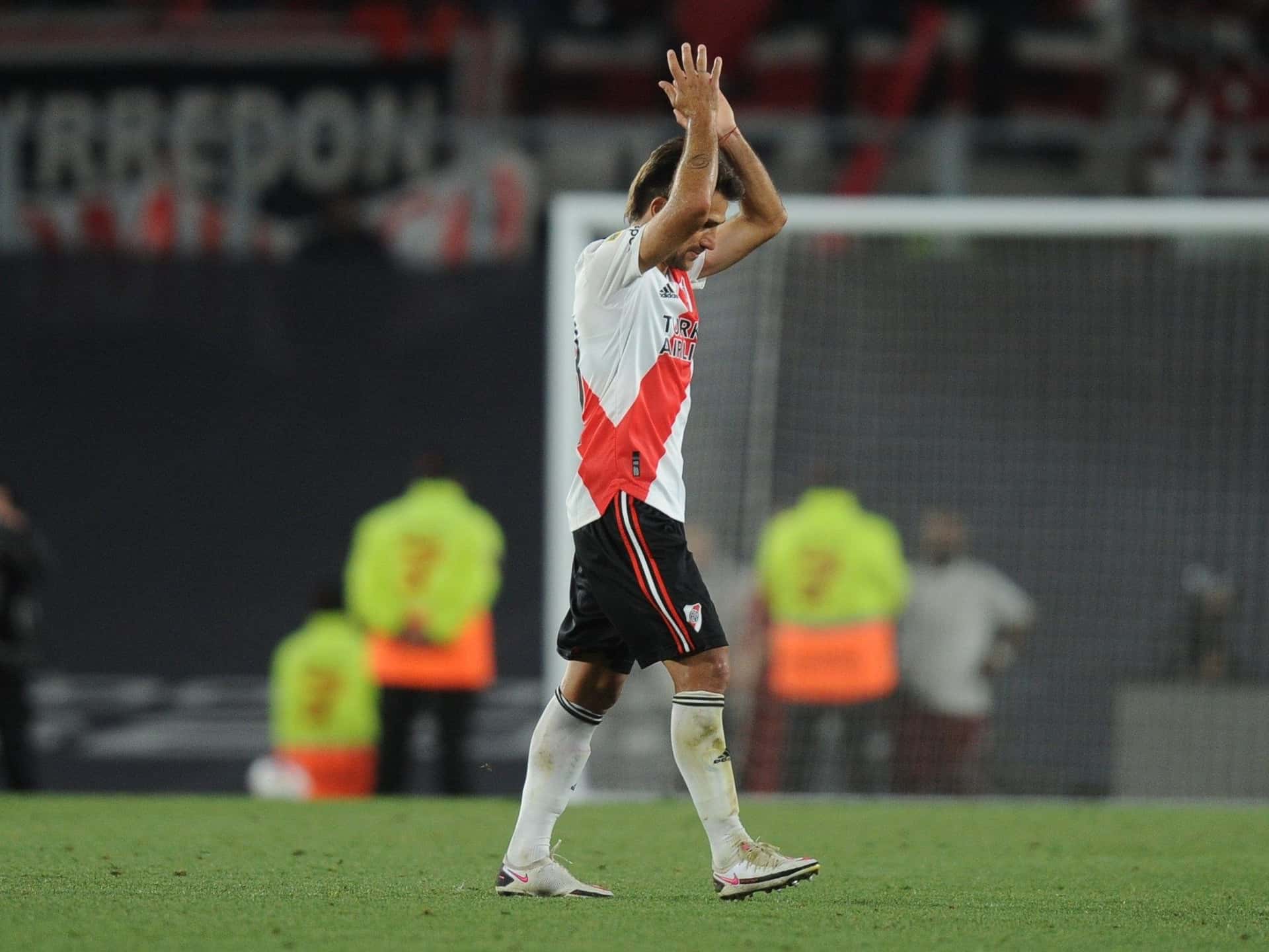 El mediocampista fue agasajado por la tribuna Millonaria en la derrota por 3 a 2 ante Defensa y Justicia.