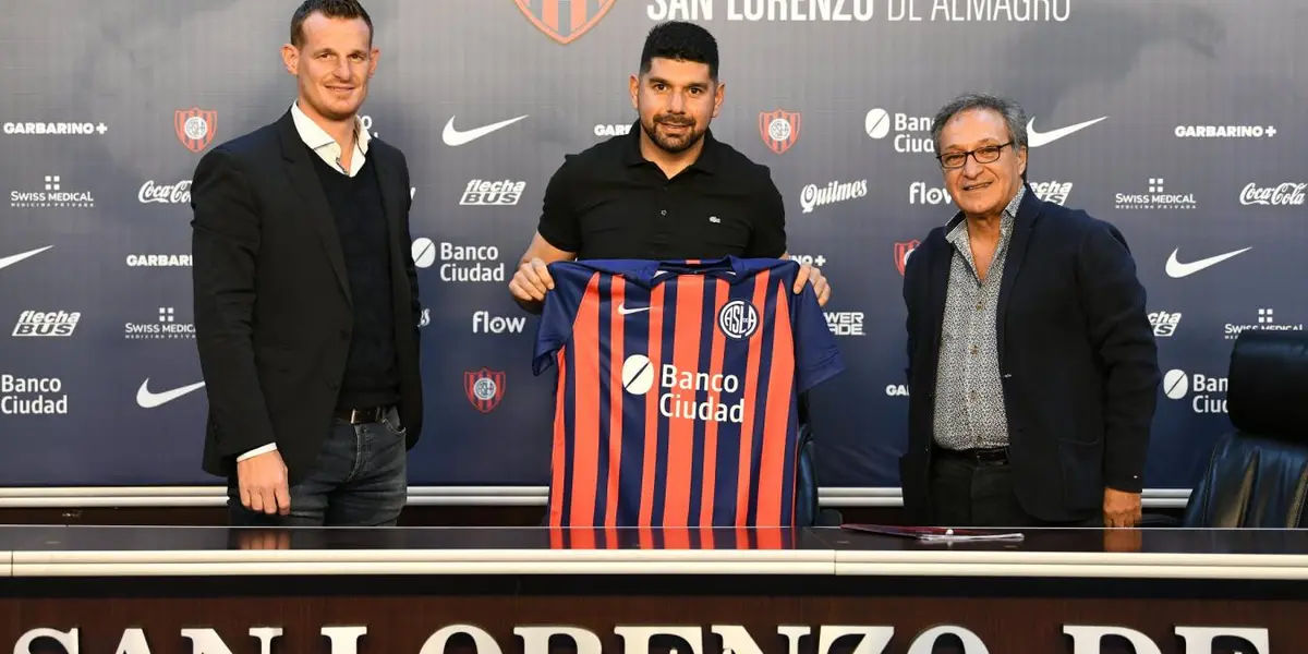 El mediocampista oficializó su regreso al club de Boedo y cumplirá su sueño de retirarse en el Ciclón.