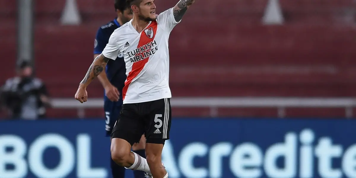 El mediocampista tiene intenciones de abandonar el club de Núñez en busca de continuidad.