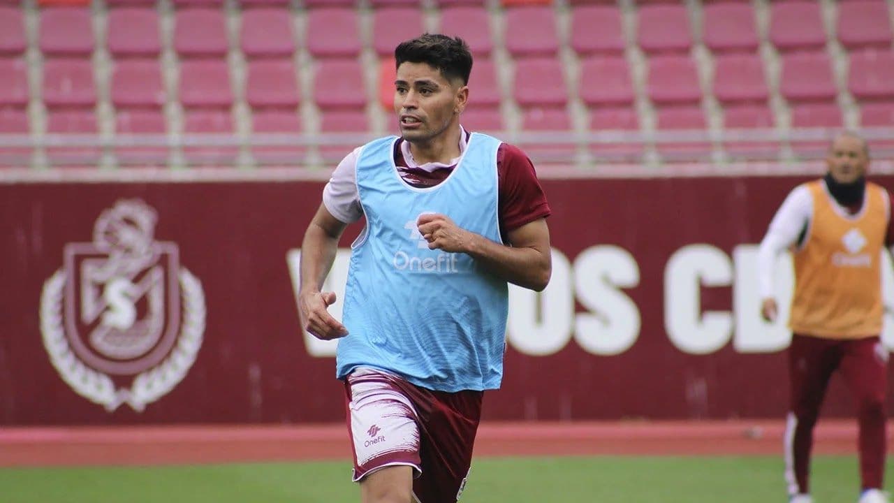 El mediocampista vivió momentos complicados en Ucrania y ahora será parte del Rojo.