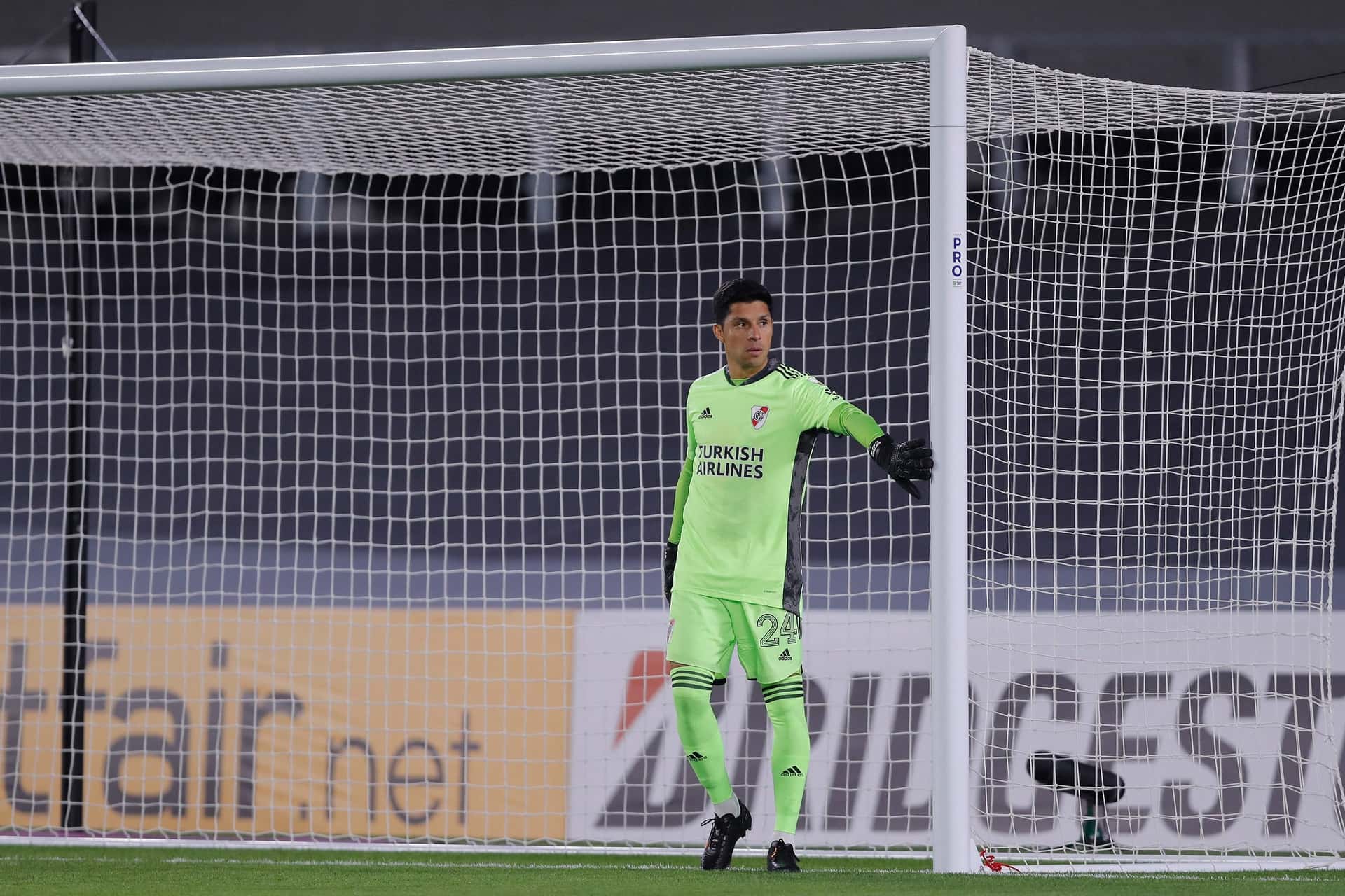 El mendocino se puso los guantes en la victoria por 2-1 en la Copa Libertadores.