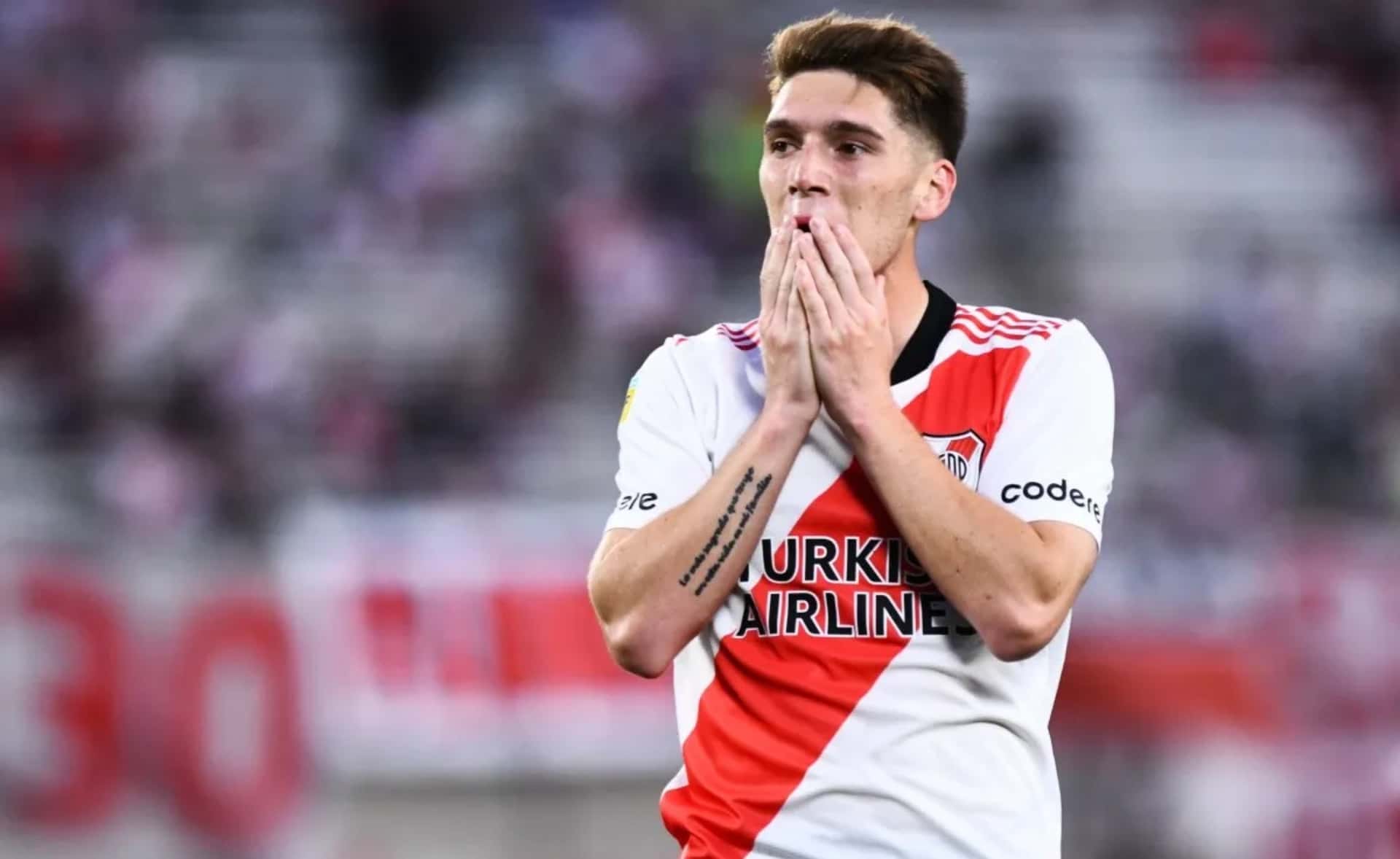 El Millo decidió liberar al jugador antes de la finalización de su contrato y podría jugar la Copa Libertadores para otro equipo.