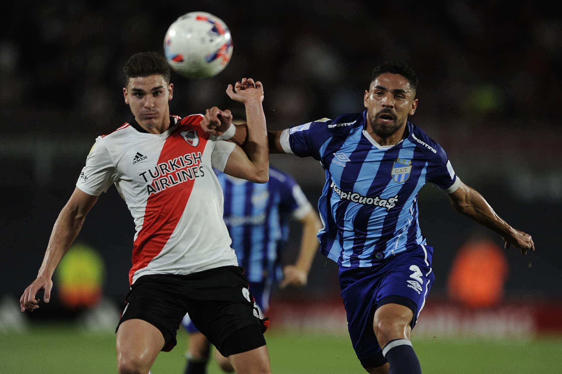 El Millo igualó 1 a 1 ante el Decano en el Monumental y en la próxima fecha podrá sellar la clasificación a los cuartos de final de la Copa de la Liga Profesional.