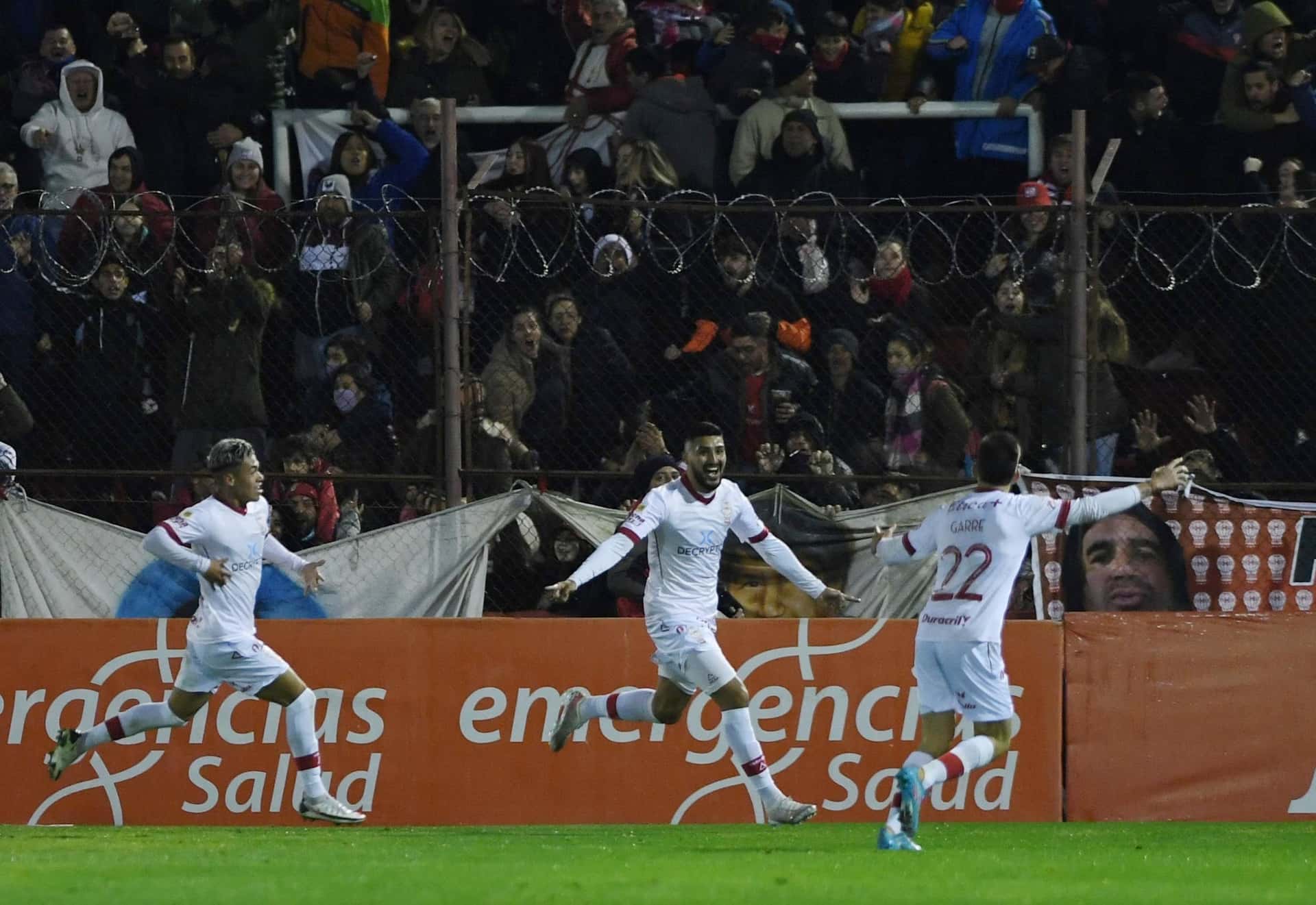 El Millo perdió 3 a 2 en el Ducó ante Huracán y llega golpeado al partido del miércoles.