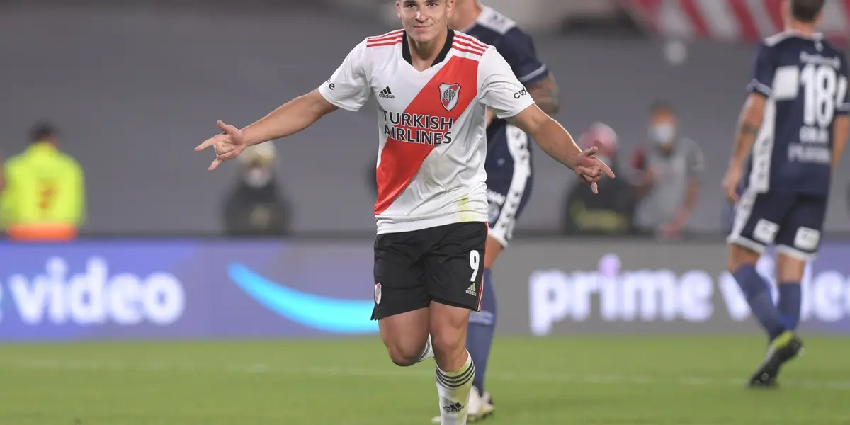 El Millo se impuso por 4 a 0 frente a Gimnasia en el Monumental con tres goles de penal, para subirse a lo más alto de la Zona A.