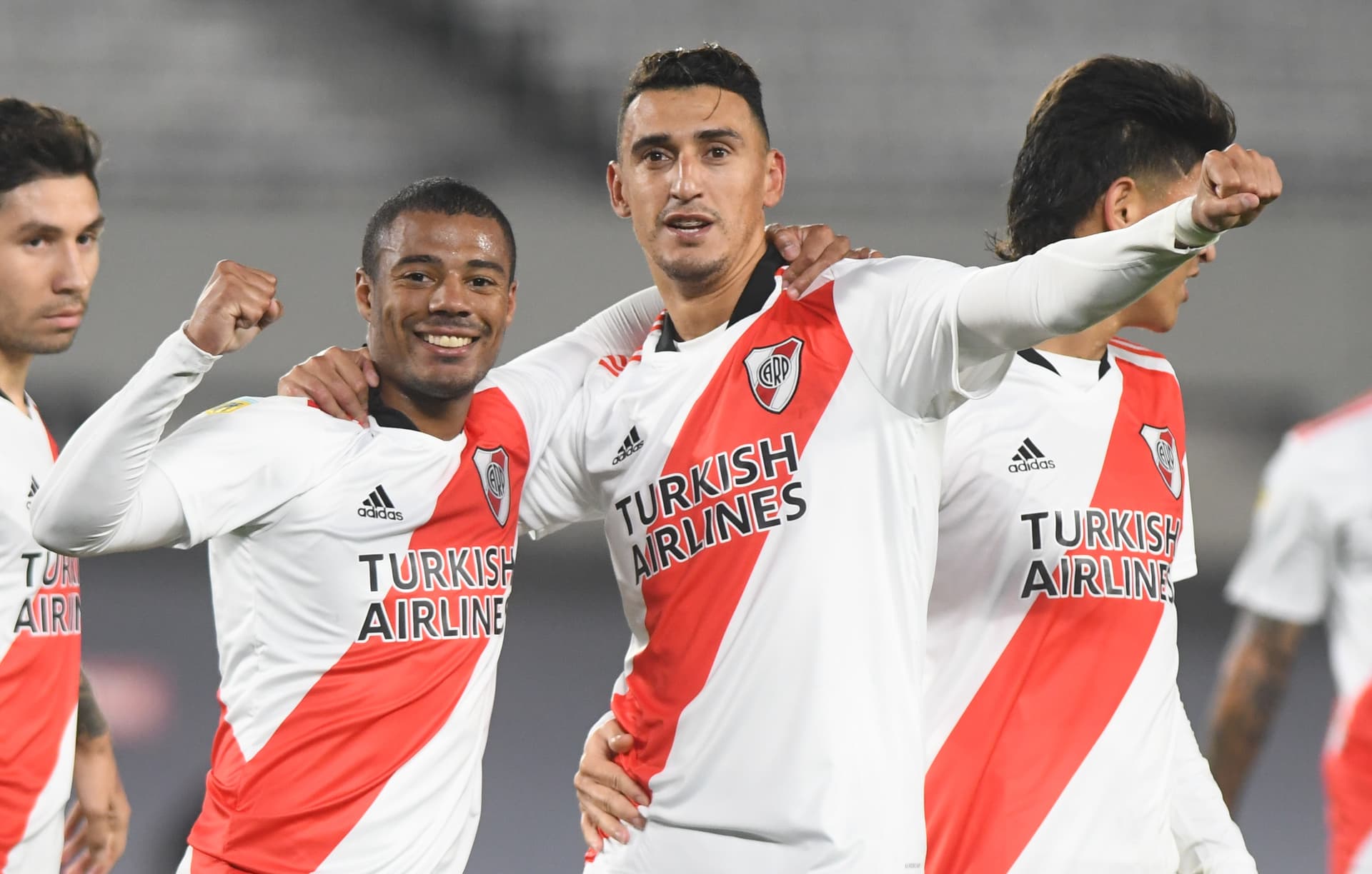 El Millonario se impuso por 4-0 ante el Tatengue por la segunda fecha del campeonato local.